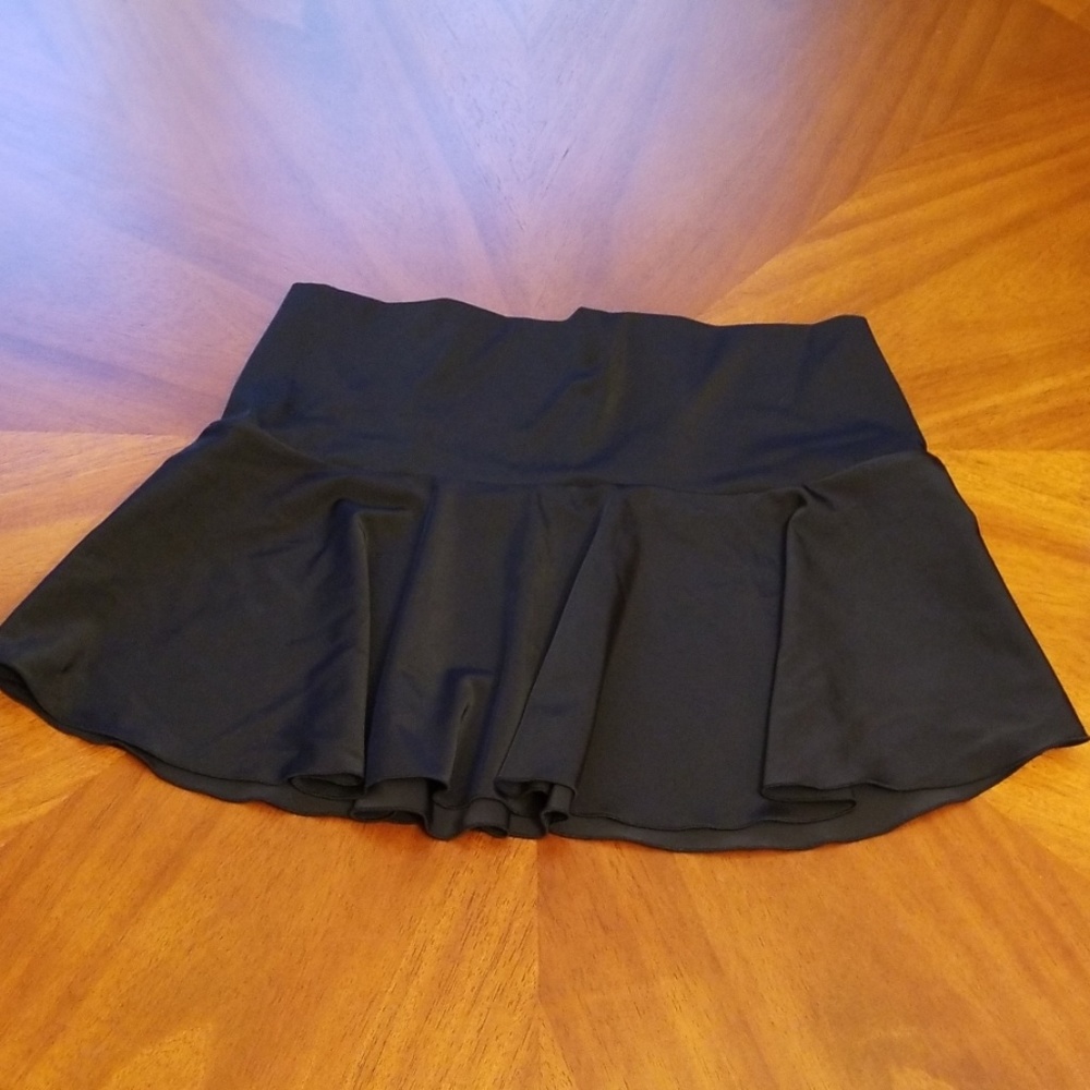 Victoria's Secret spandex swim skirt swim cover H2